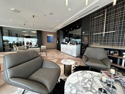 Gateway East (D7), Office #496475031